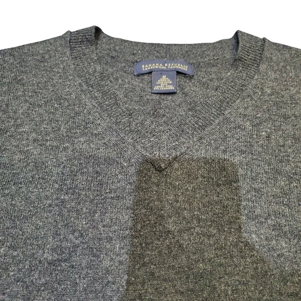 Banana Republic Men's M V-Neck Sweater‎ Gray Lambswool Cashmere Vintage 2005